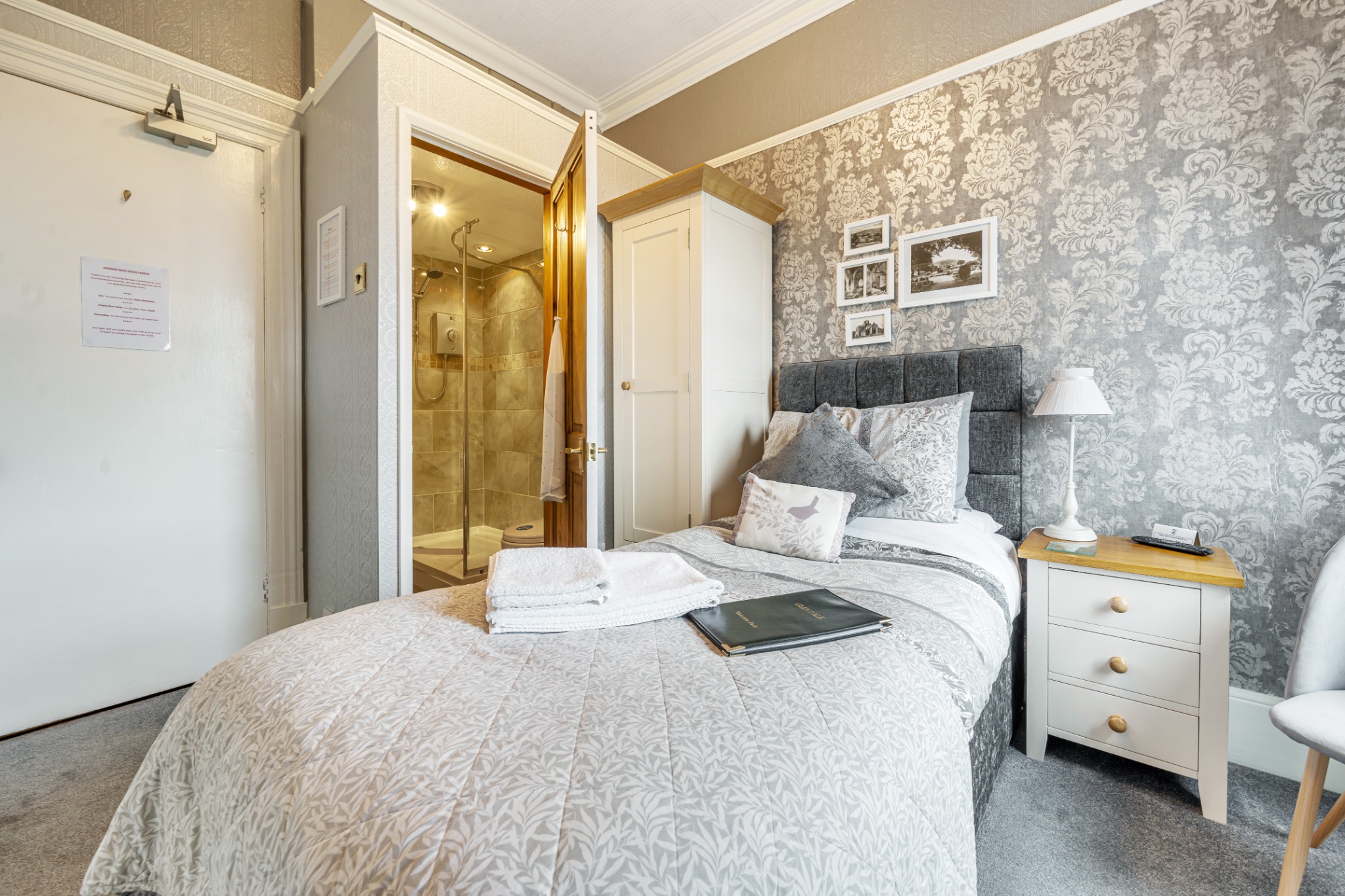 Deluxe Single Room at Glendale Guesthouse